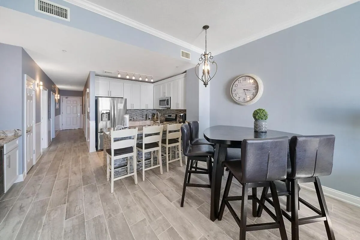 Calypso 2306W Penthouse Vip Parking And 2 Sets Of Beach Chairs Panama City Beach