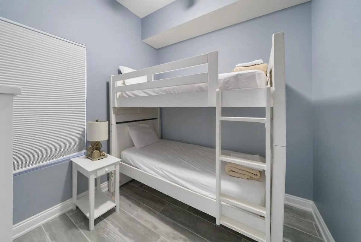 Apartment Calypso 2306W Penthouse Vip Parking And 2 Sets Of Beach Chairs Panama City Beach United States