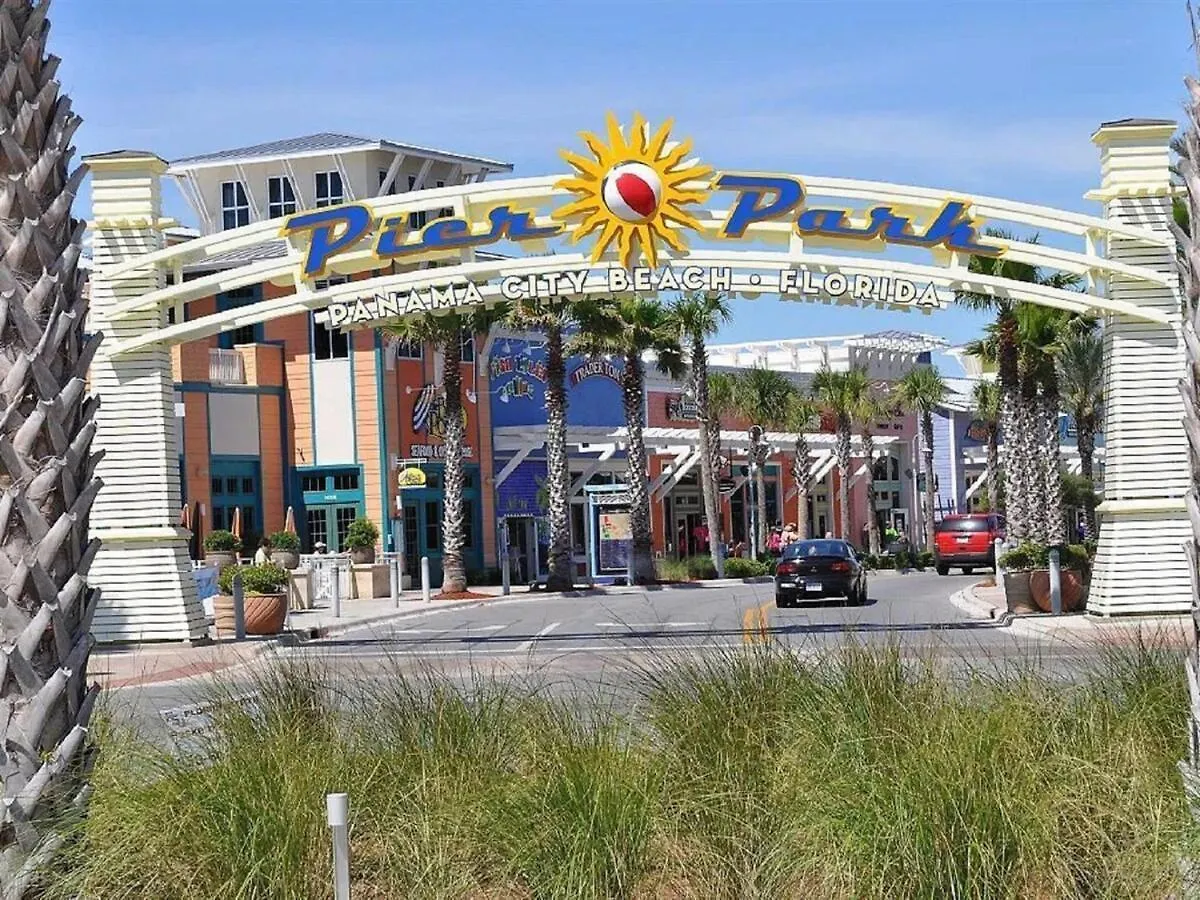 Calypso 2306W Penthouse Vip Parking And 2 Sets Of Beach Chairs Panama City Beach Apartment