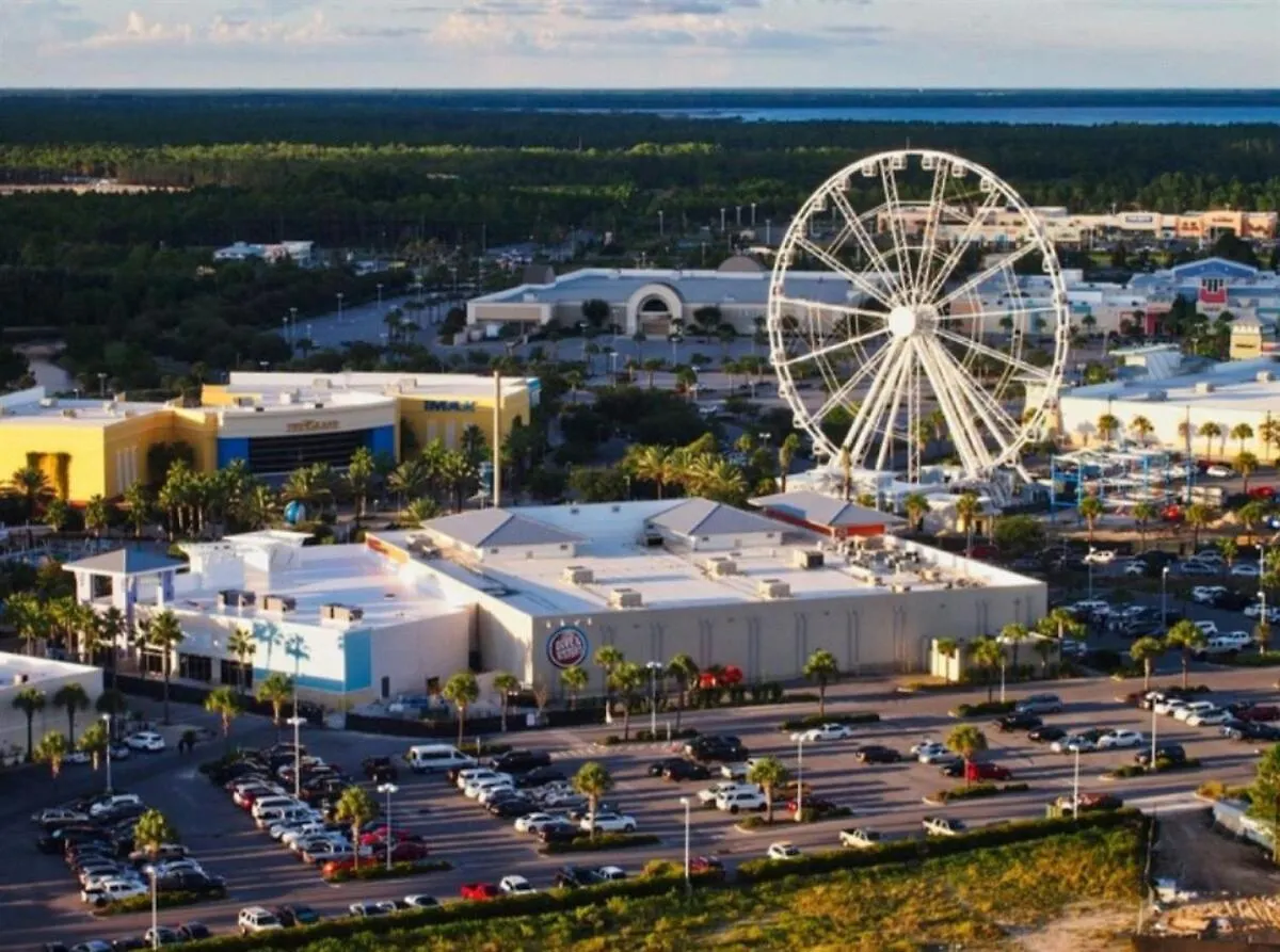 Calypso 2306W Penthouse Vip Parking And 2 Sets Of Beach Chairs Panama City Beach